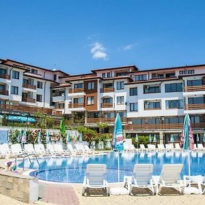 Gardenia Hills Hotel